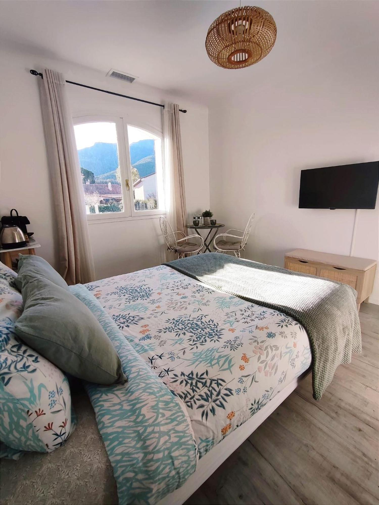 Chambre Climatisee Entre Mer Et Montagne, Avec Sdb Et Wc Privatifs Laroque-des-Albères Zewnętrze zdjęcie